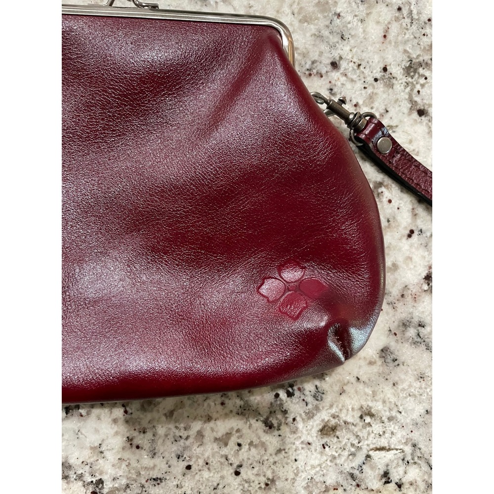 Patricia Nash Burgundy Tooled Leather Kiss Lock Wristlet Clutch Bag Floral - Picture 6 of 6